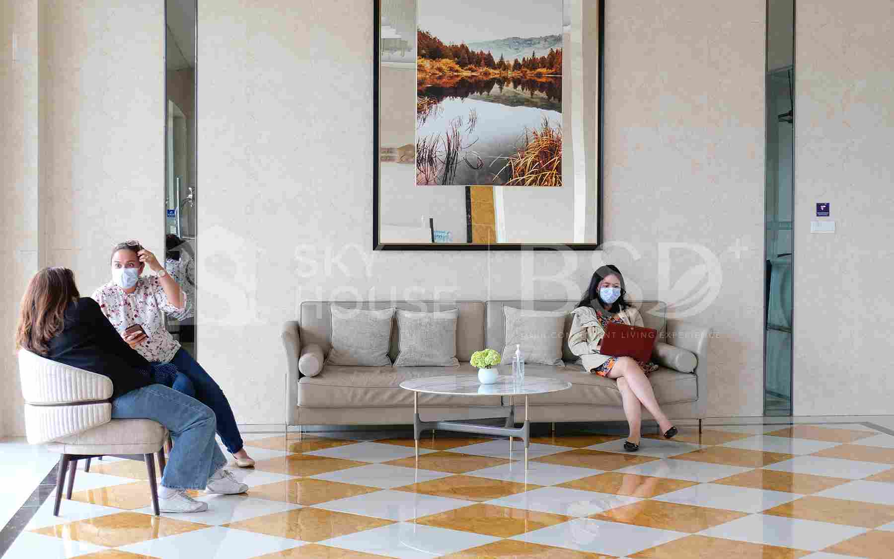 Sky-House-BSD_phase1-lobby-(4)_11zon